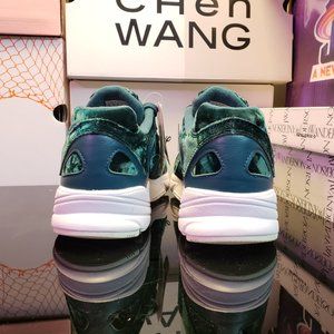 adidas gazelle silver green womens adidas JI2648 Handball Spezial Velvet Womens Lifestyle Shoe main image 1